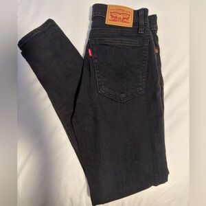 LEVIS BLACK WEDGIE SKINNY JEANS